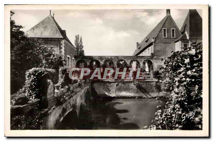 CPA La Fleche Sarthe les Arcades du parc des Carmes 