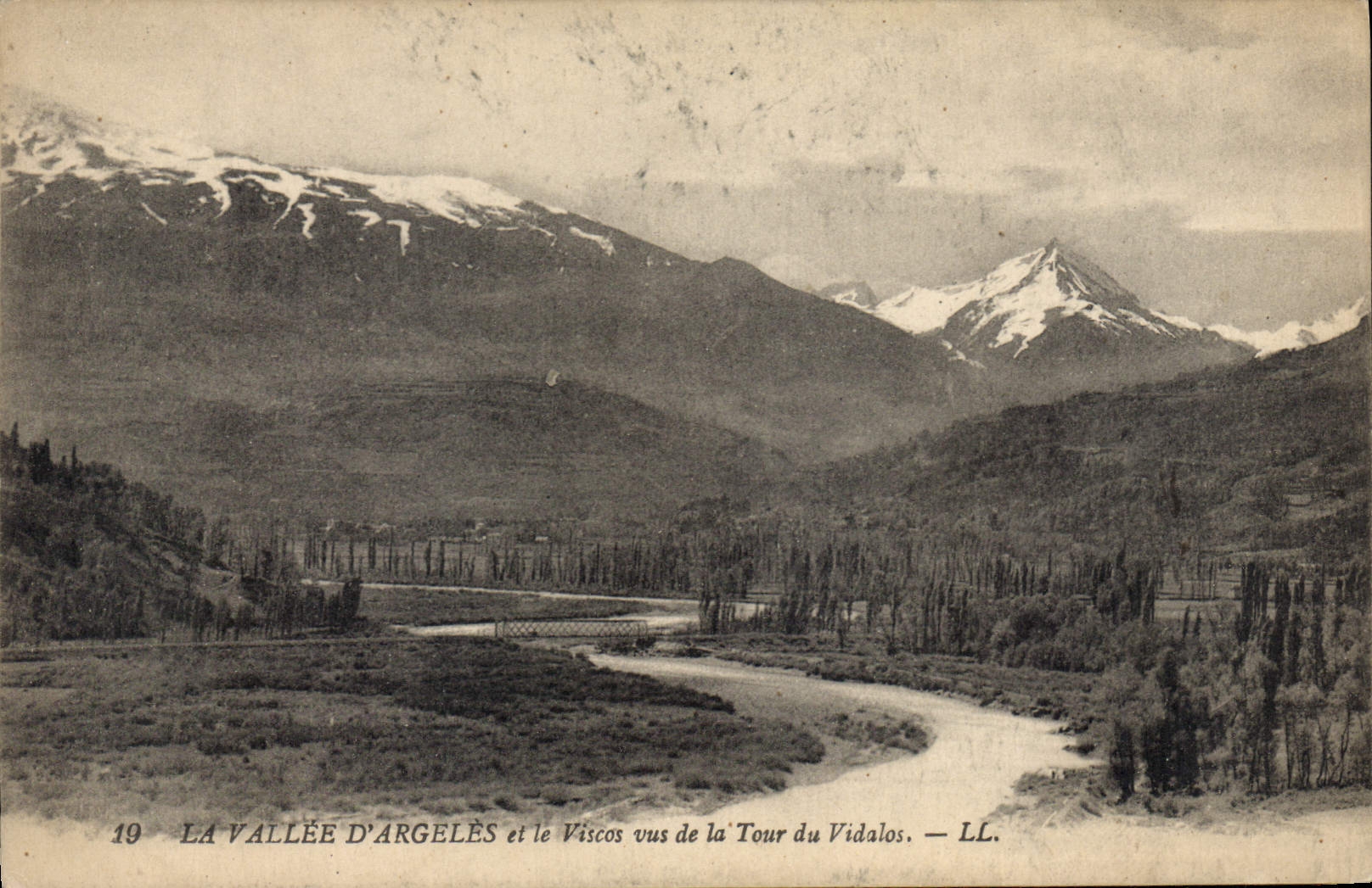 La Vallée d'Argelès et le Viscos vus de la Tour du Vidalos — LL. — N°19