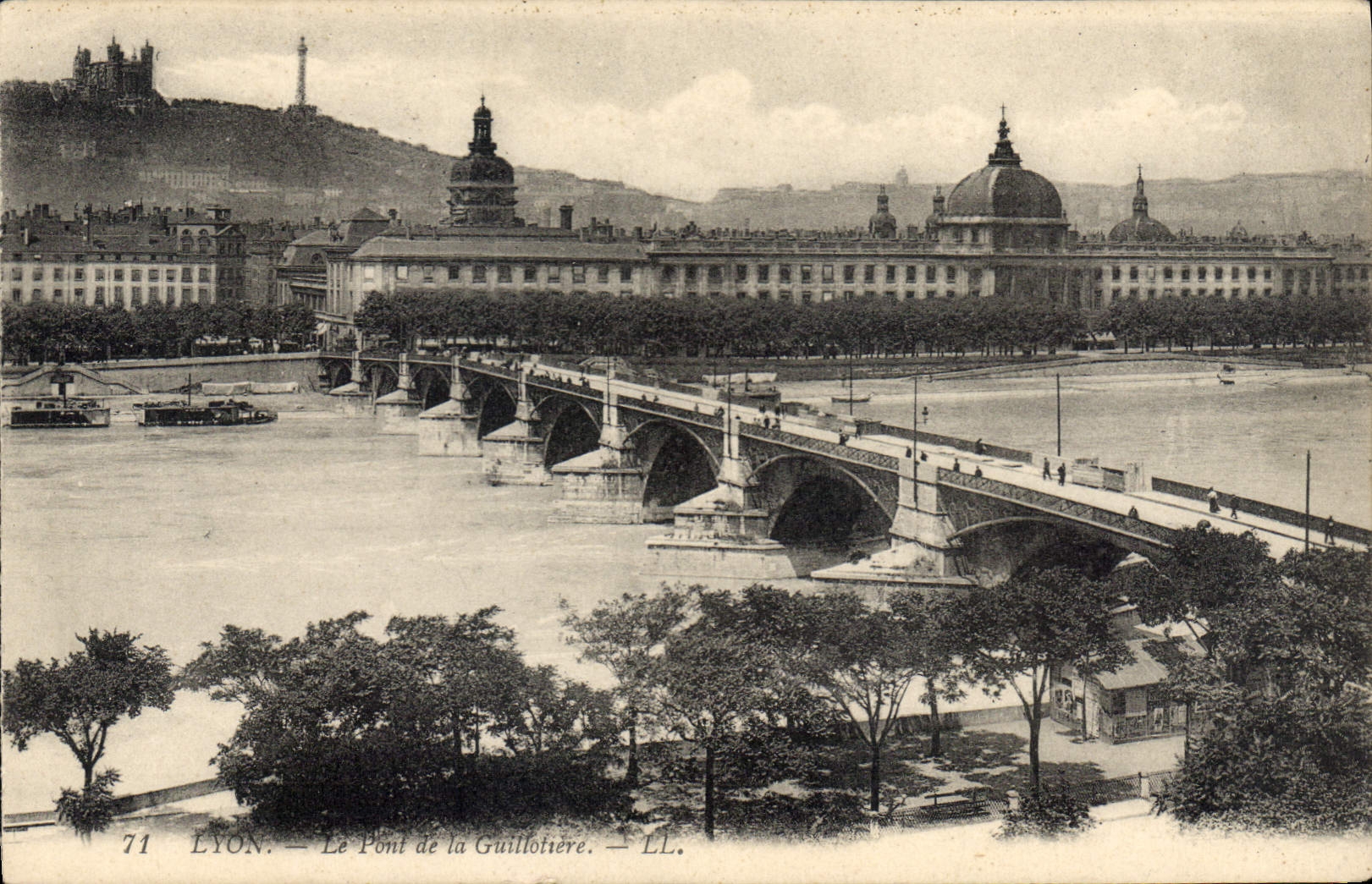 CPA Lyon le pont de la Guillotiere 