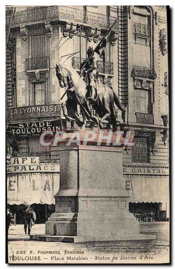 CPA Toulouse place Matabiau statue de Jeanne d'arc 