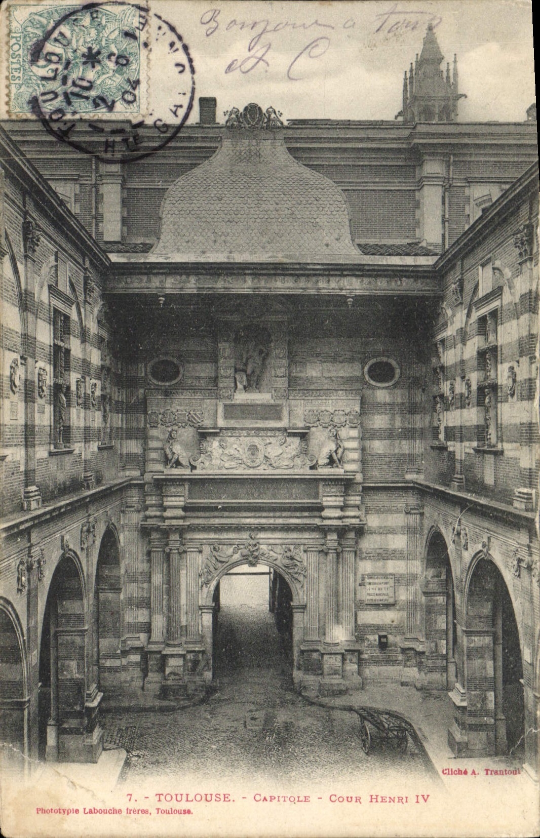 Toulouse - Capitole - Cour Henri IV — Phototype Labouche frères, Toulouse, n°7