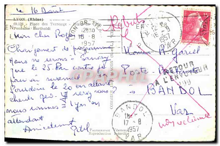 CPA Lyon Rhone place des Terreauc hotel de Ville fontaine Bartholdi  — Verso