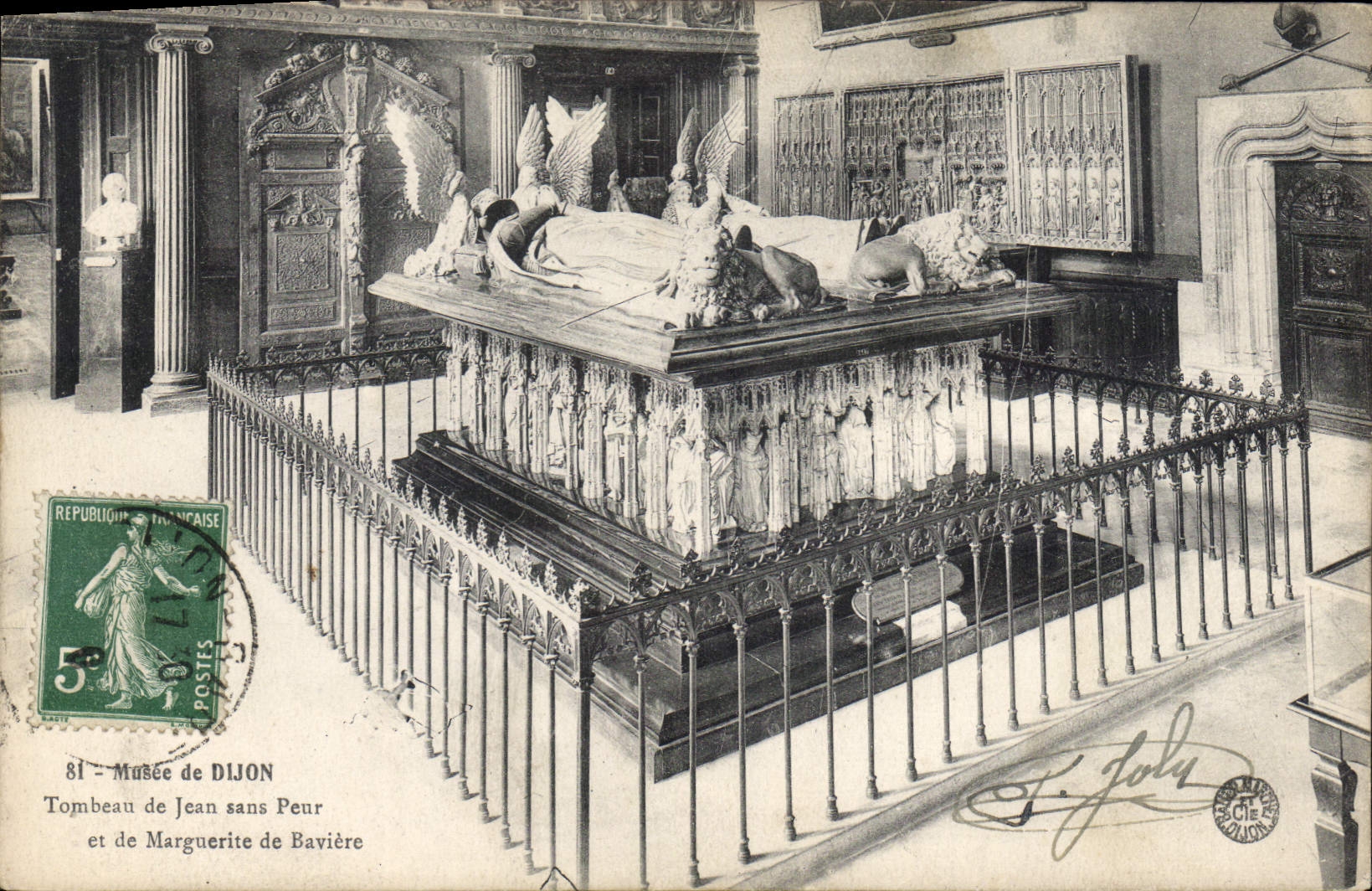 CPA Musee de Dijon Tombeau de jean sans peur et de Marguerite de Baviere 