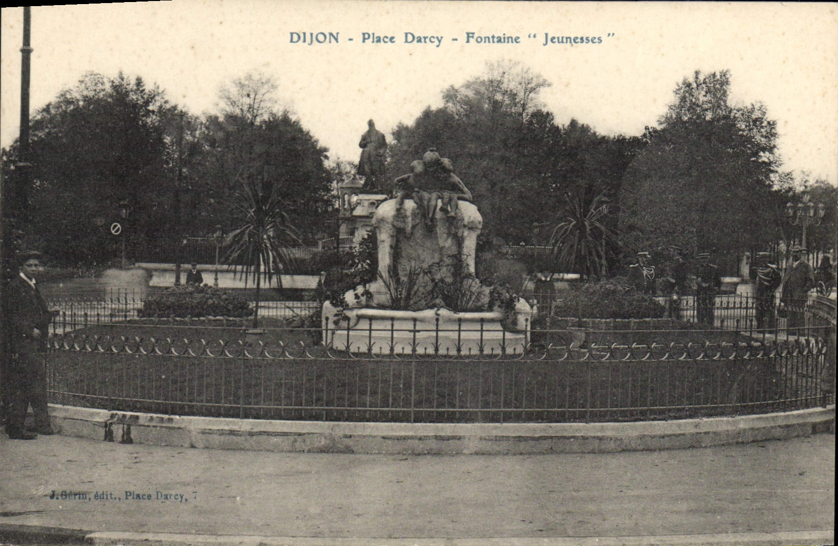 CPA Dijon Place darcy Fontaine Jeunesses 
