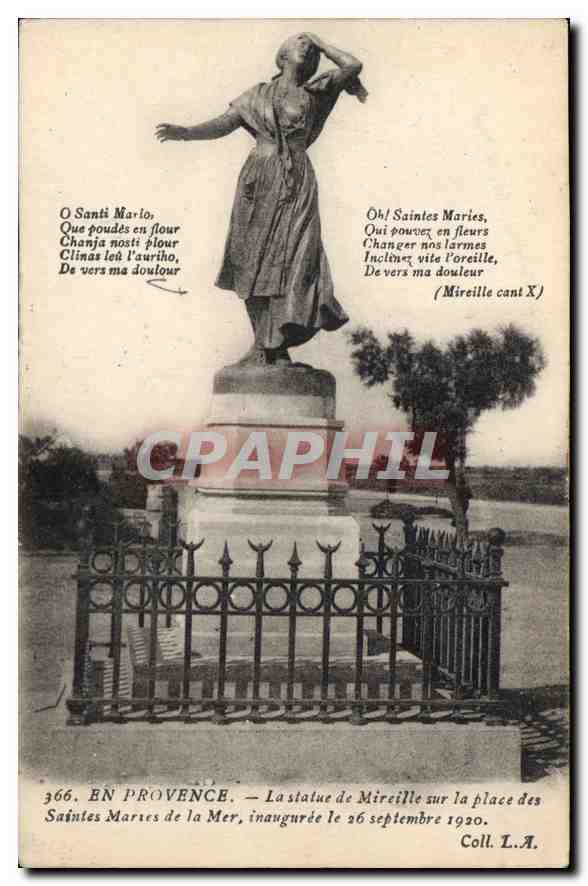 Statue de Mireille sur la place des Saintes Maries de la Mer — inaugurée le 26 septembre 1920 — Coll. L.A.