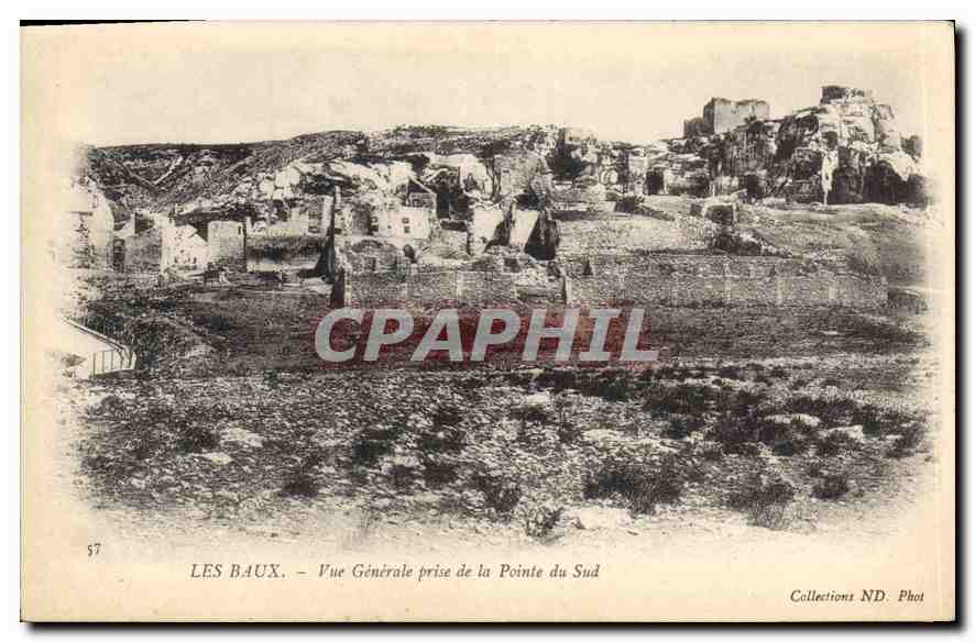 CPA Les Baux Vue generale prise de la Pointe du Sud 