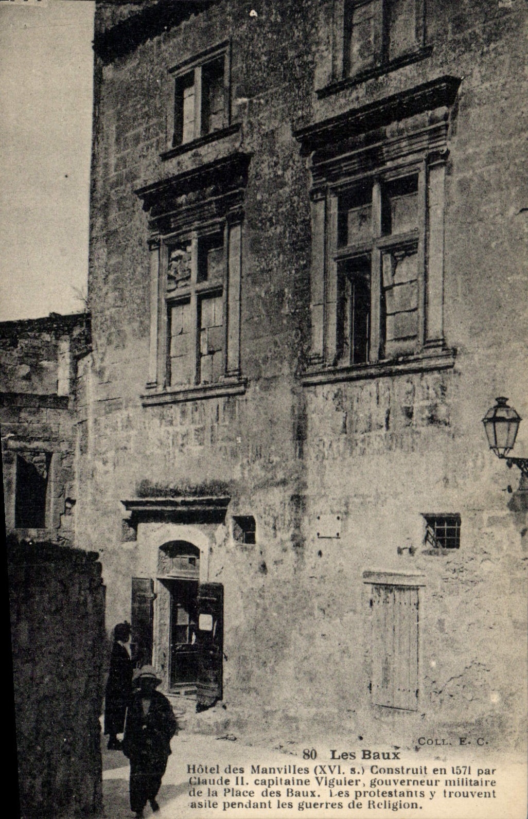 Hôtel des Manvilles — Les Baux — Coll. E.C.