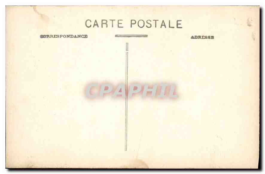 CPA  Les Baux Rocher Monolith ou les pretres druides Immilaient leurs victimes — Verso