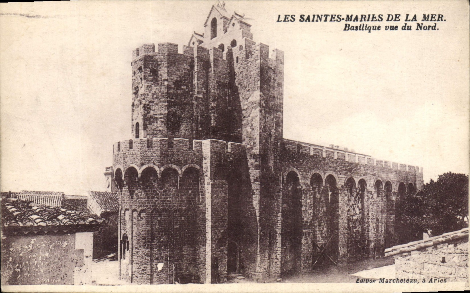 CPA Les Saintes Maries de la Marne Basilique vue du Nord