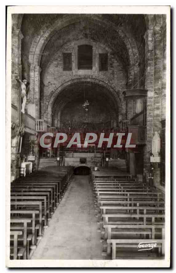 CPA Interieur de l'Eglise des Stes Maries de la Mer