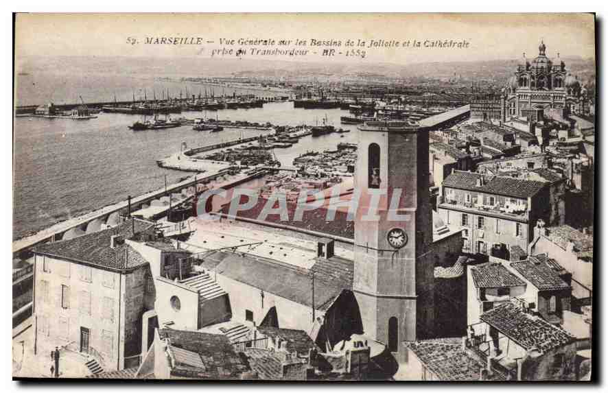 CPA Marseille Vue generale sur le Bassins de la Joliette et la Cathedrale prise du Transbordeur