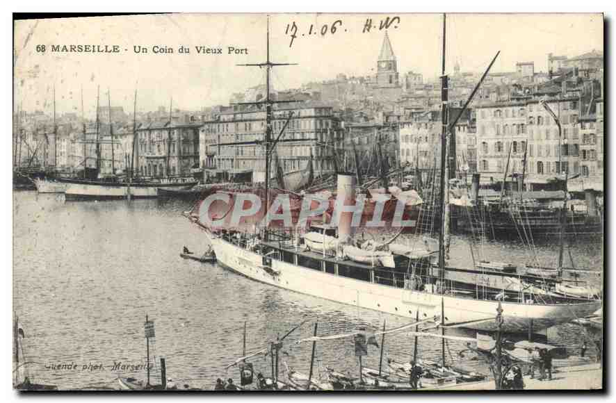 CPA Marseille Un coin du Vieux Port Bateaux