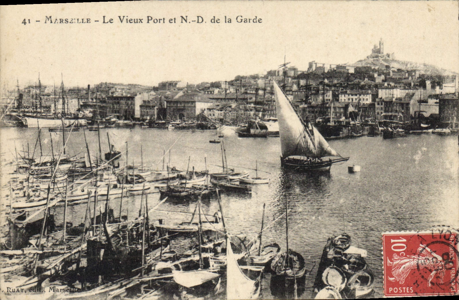 CPA Marseille Le Vieux Port et N D de la Garde