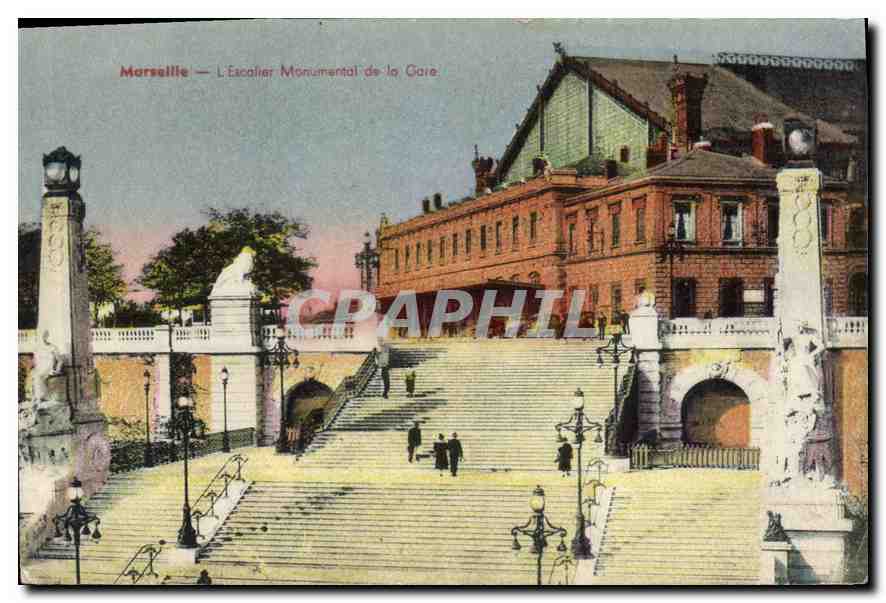 CPA Marseille L'Escalier Monumentale de la gare