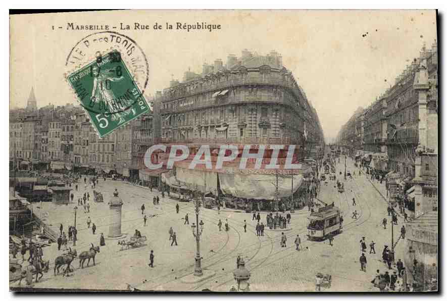 CPA Marseille La Rue de La Republique