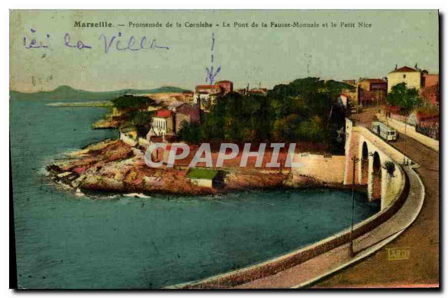 CPA Marseille Promenade de la corniche Le Pont de la Fausse Monnaie et le Petit Nice