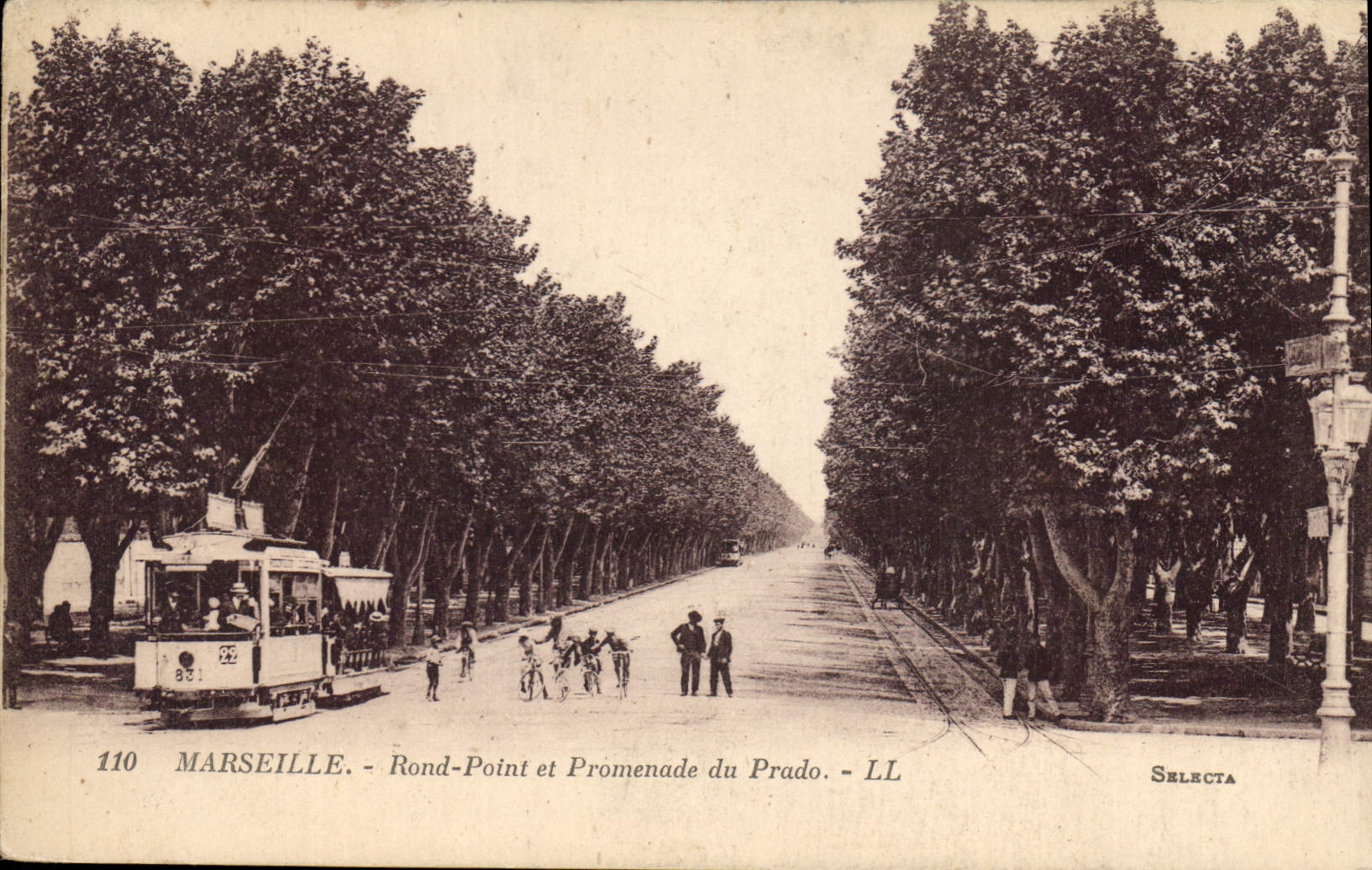 CPA Marseille Rond Point et Promenade du Prado