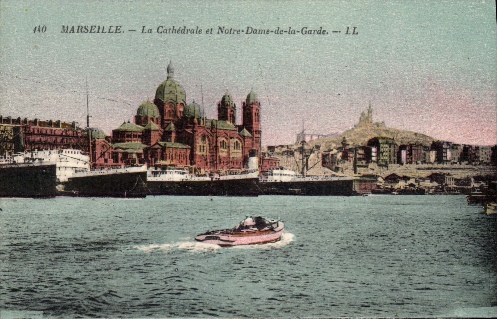 CPA Marseille Vue generale prise de Notre Dame de la Garde