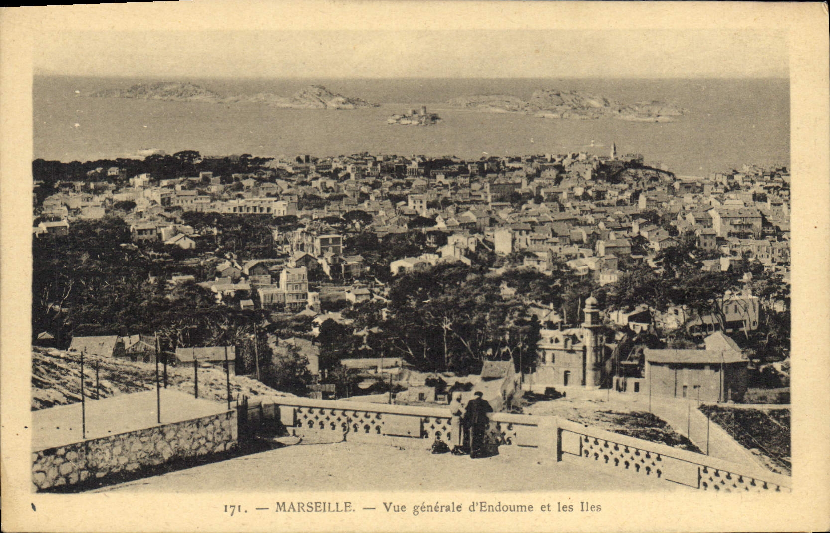 CPA Marseille Vue generale d'Endoume
