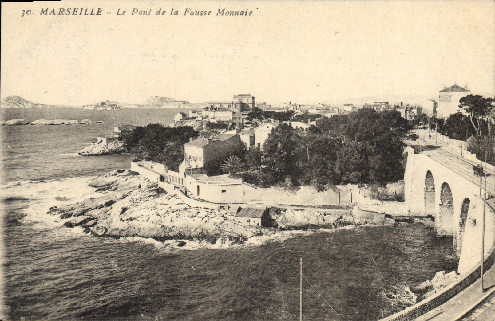 CPA Marseille Le Pont de la Fausse Monnaie