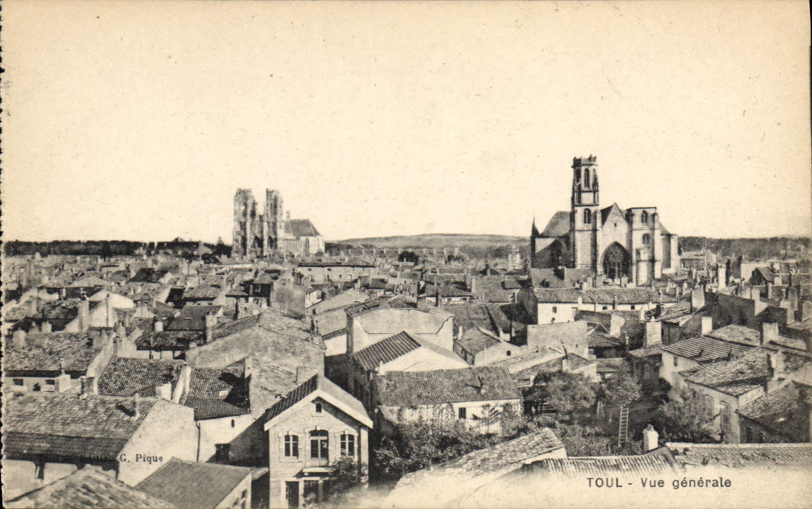 CPA Toul Vue generale