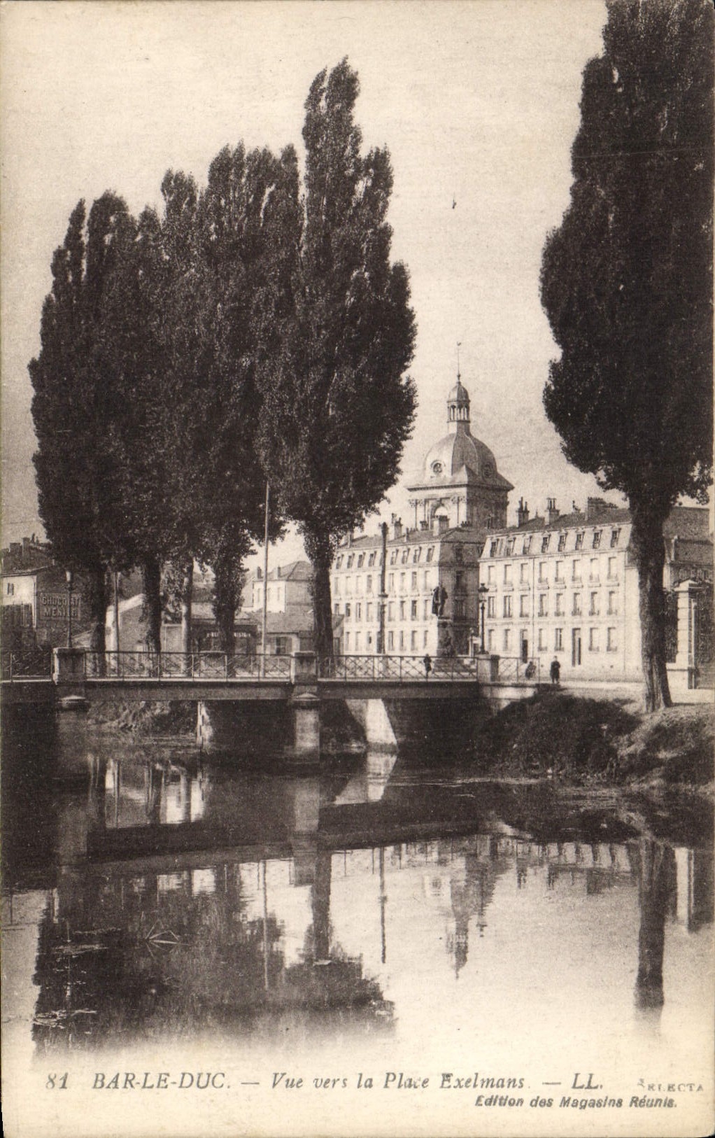 CPA Bar le Duc Vue vers la Place Exelmans