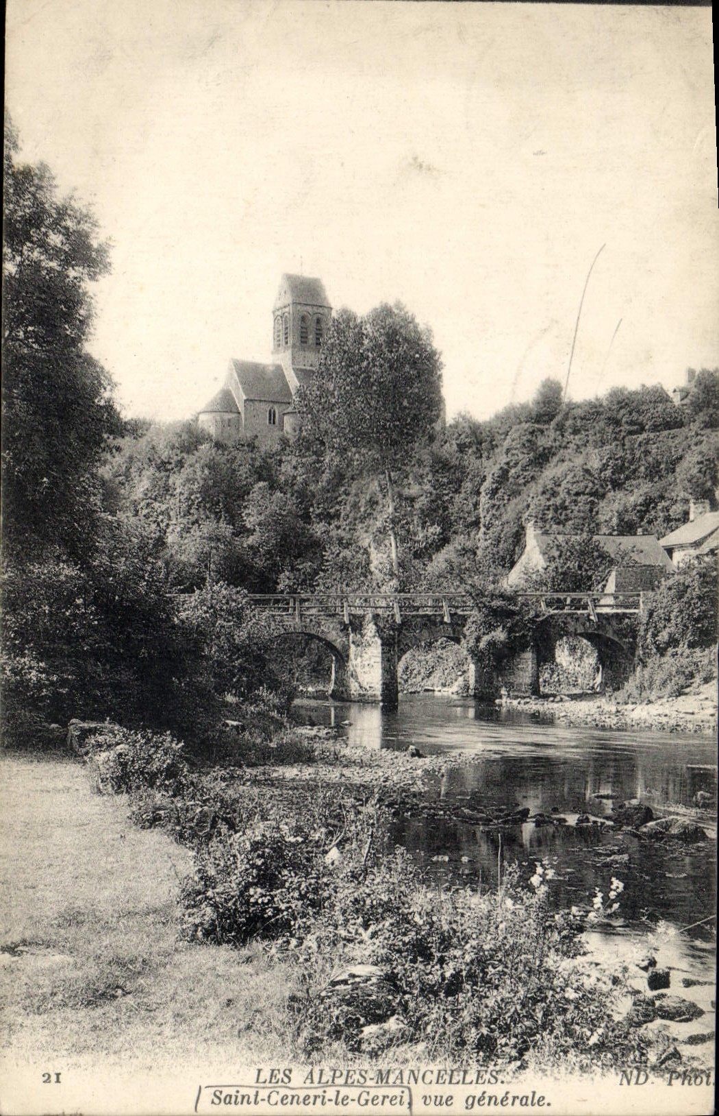 Saint-Céneri-le-Gérei — vue générale — ND. Phot.