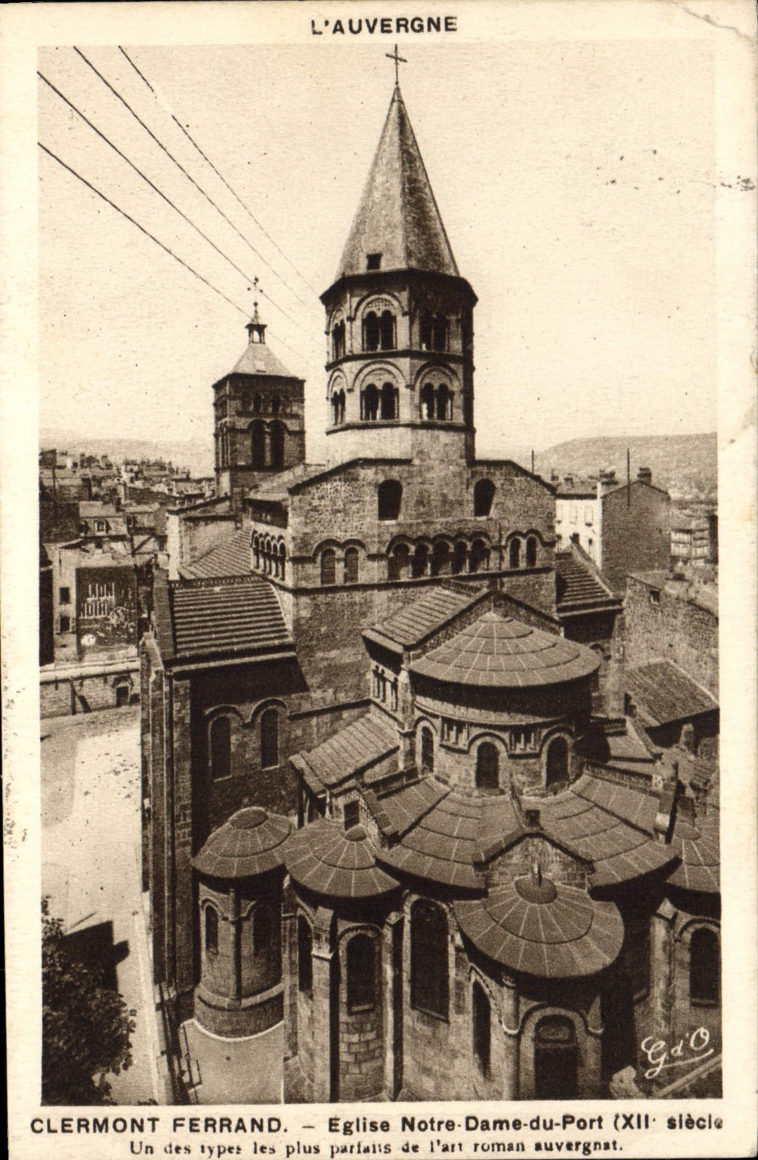 CPA Clermont Ferrand Eglise Notre Dame du Port