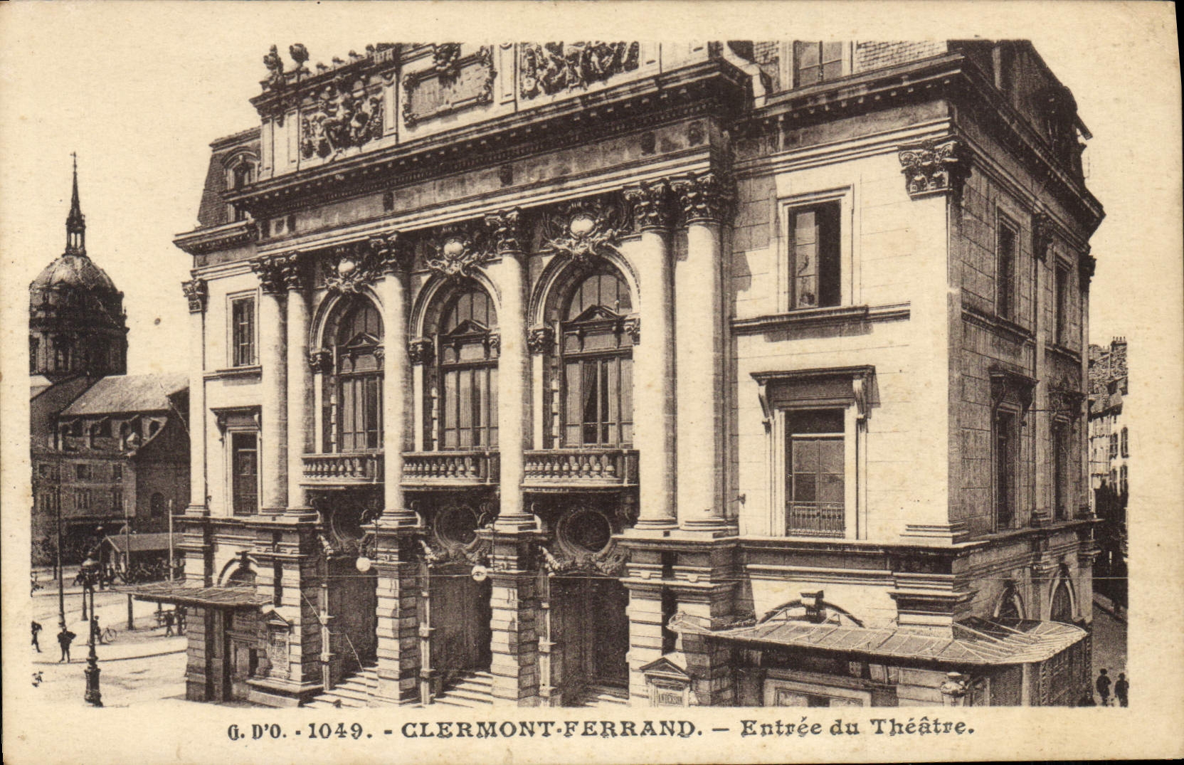 CPA Clermont Ferrand Entree du Theatre 