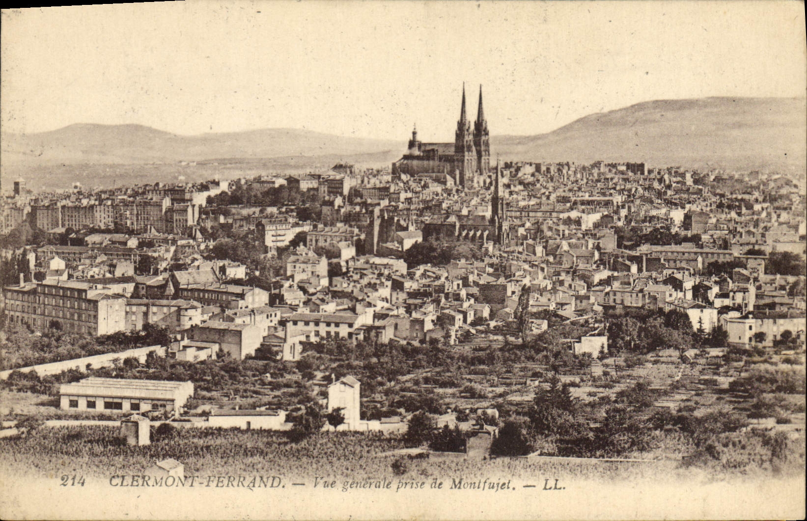 Clermont-Ferrand — Vue générale prise de Montfaujol — LL. n° 214