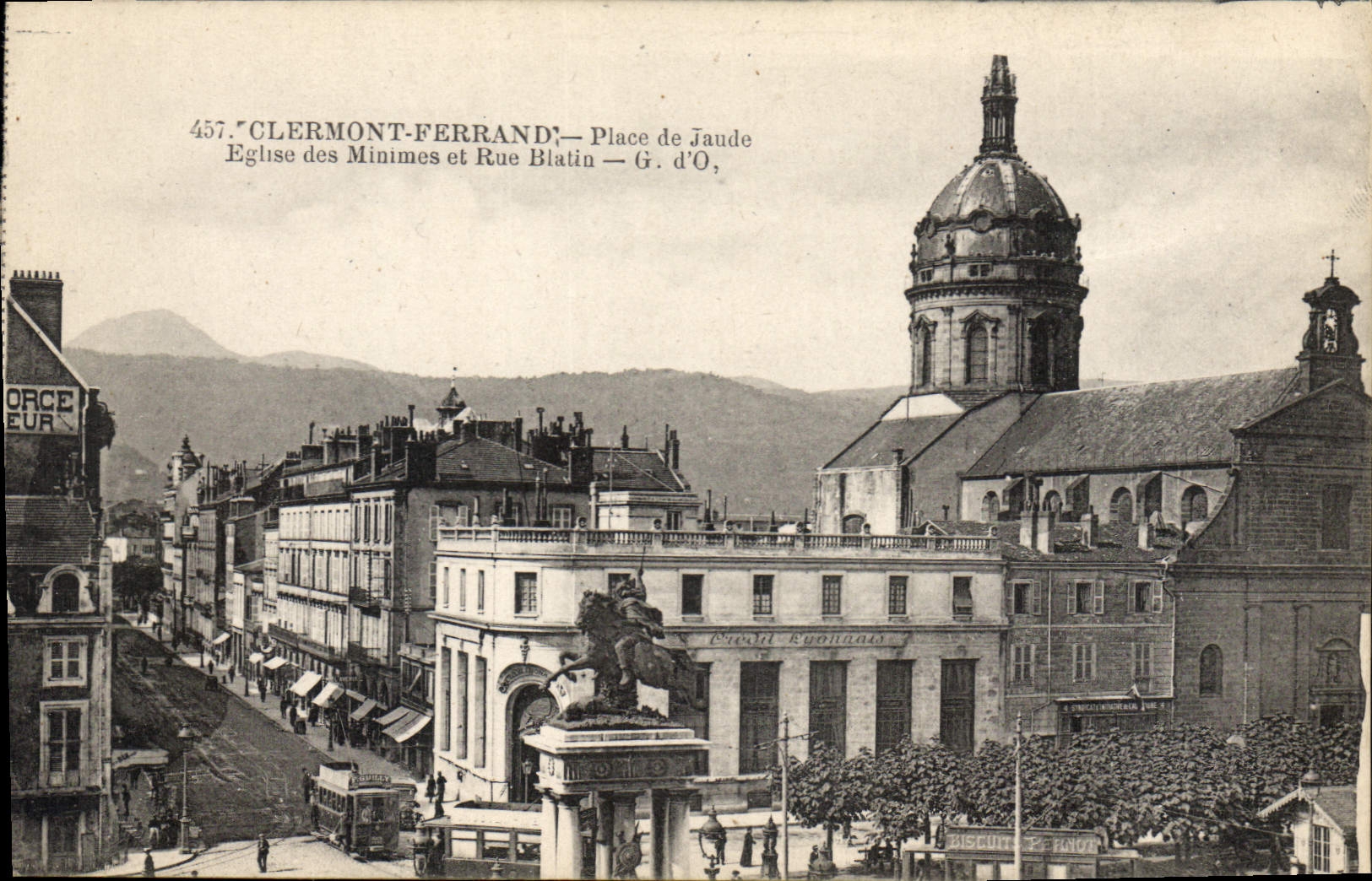 Clermont-Ferrand — Place de Jaude, Église des Minimes et Rue Blatin — G. d'O.