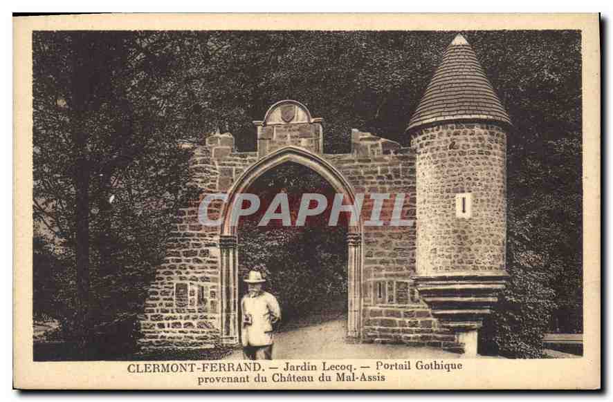 CPA Clermont Ferrand Jardin Lecoq Portail gothique provenant du Chateau du Mal Assis 