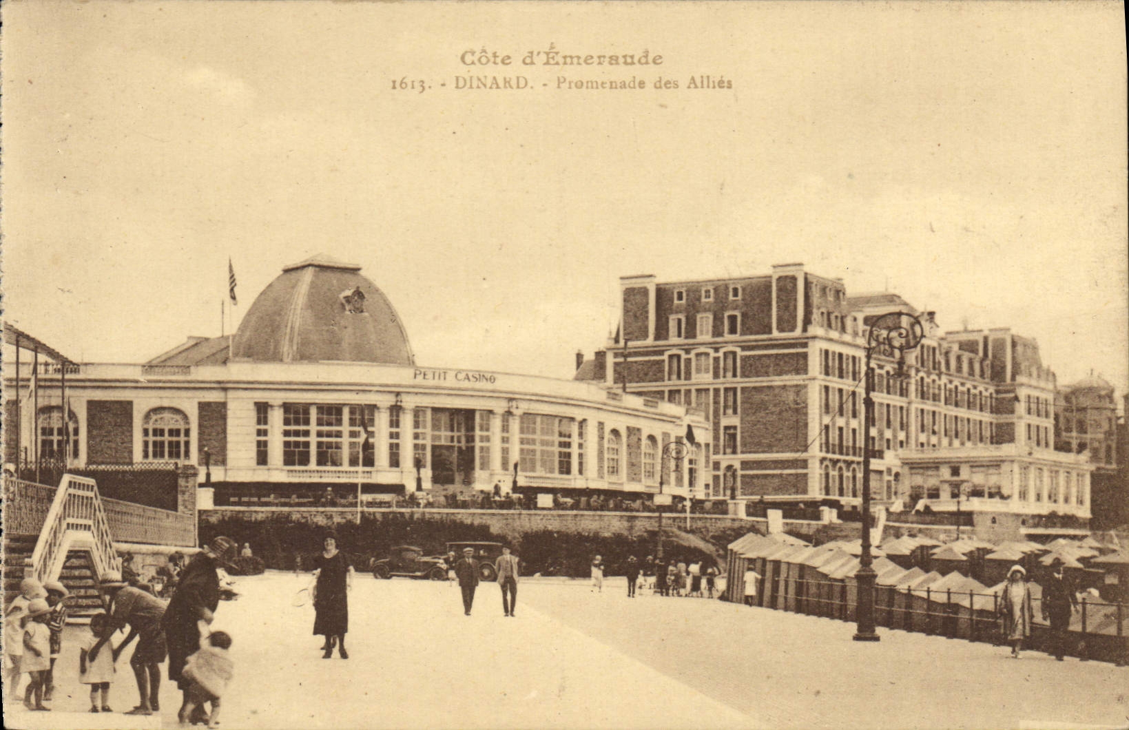 CPA Cote d'Emeraude Dinard Promenade des Ailes 