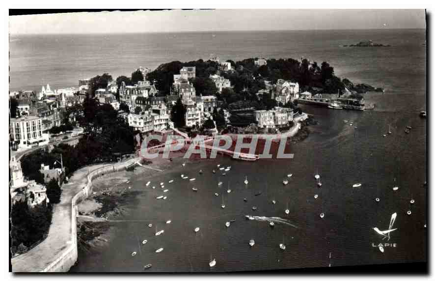 CPA Eu Avion au Dessus Dinard Ille et Vilaine Le port et vue generale 