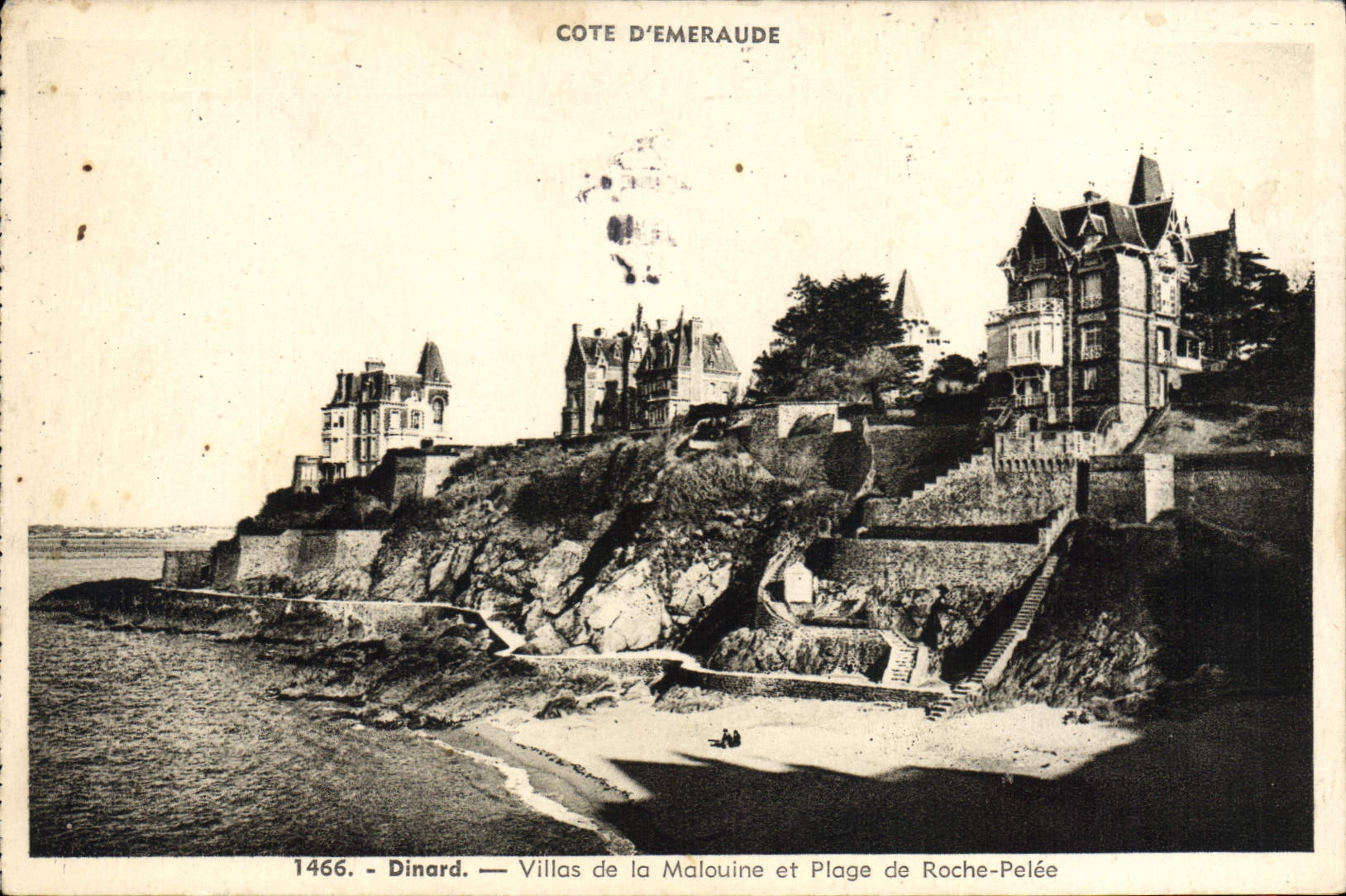 CPA Cote d'Emeraude Dinard Villas de la Malouini et Plage de Roche Pelee 