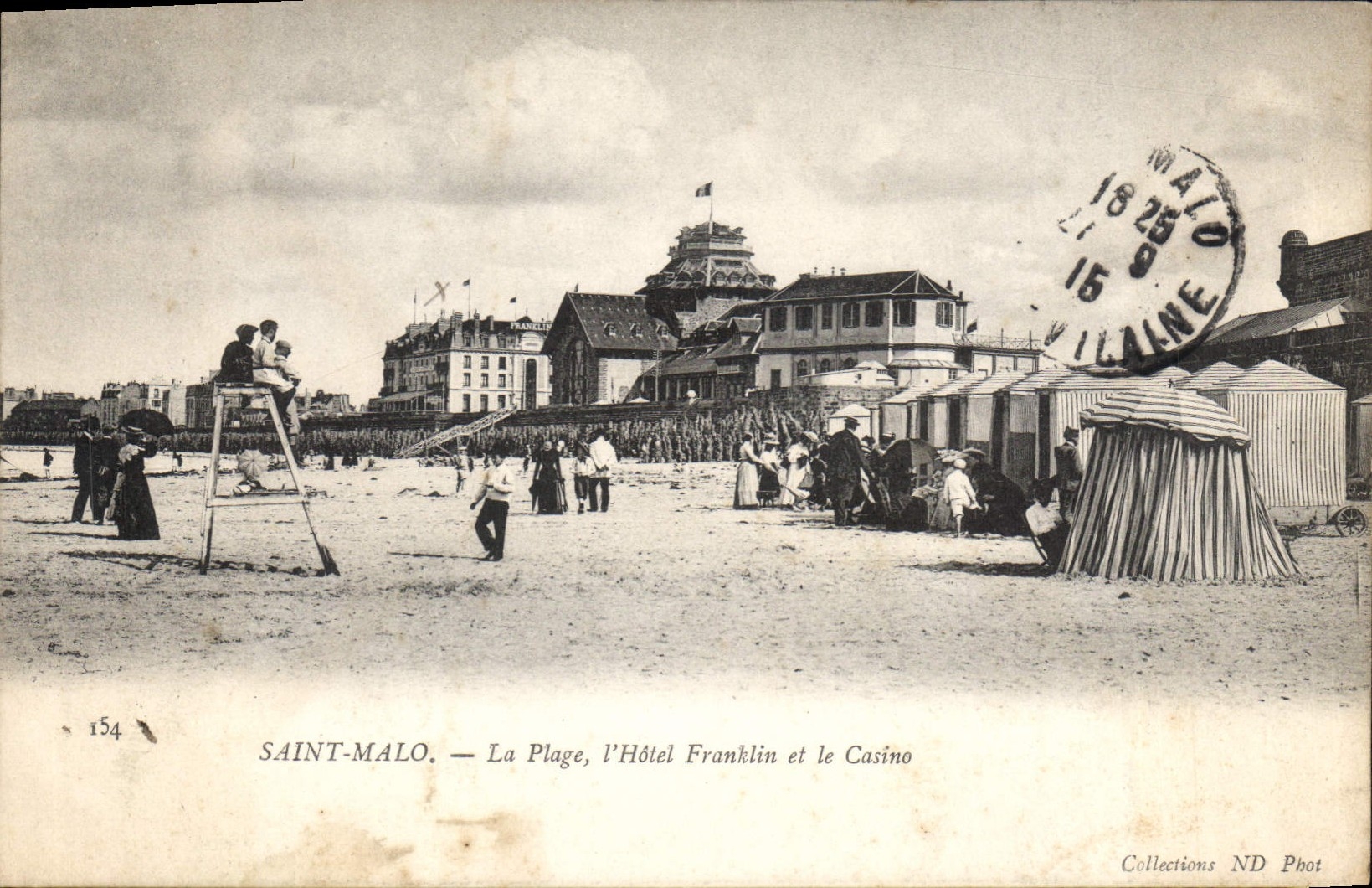 SAINT-MALO. — La Plage, l'Hôtel Franklin et le Casino — Collections ND Phot