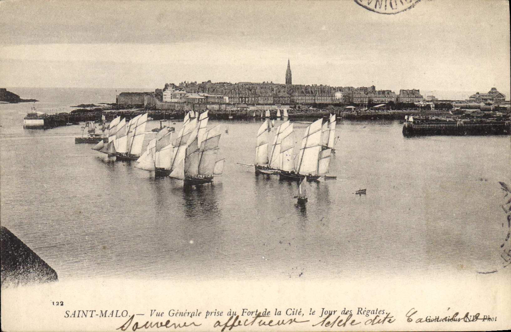 Saint-Malo — Vue Générale prise du Fort de la Cité, le Jour des Régates, Collection N.B. Phot, n°122