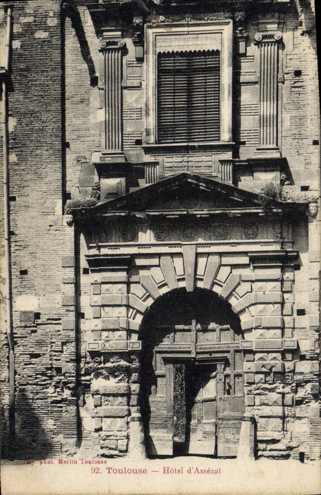 CPA Toulouse Cour de l'Hotel d'Assezat 