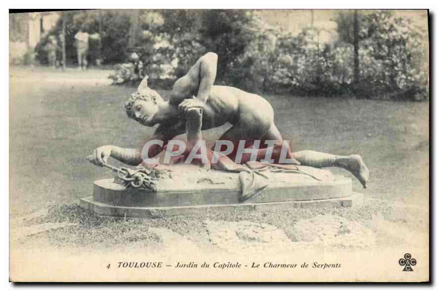 CPA Toulouse Jardin du Capitole Le Charmeur de Serpents 