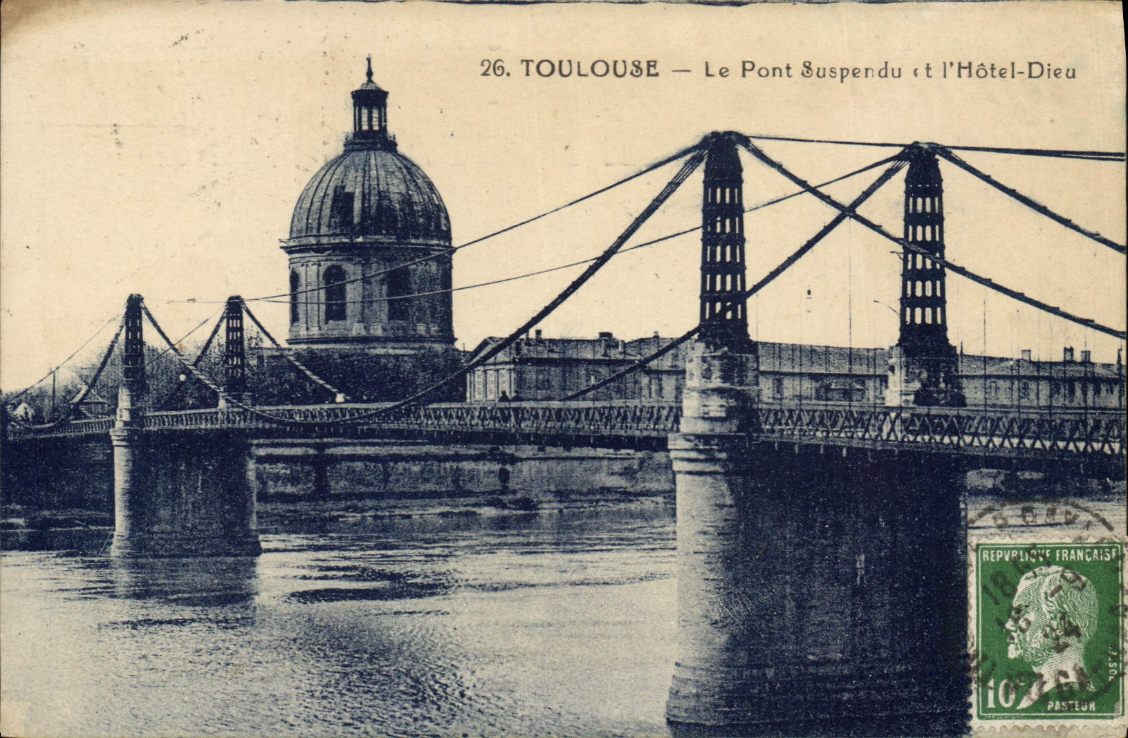 CPA Toulouse Le Pont Suspendu et l'Hotel Dieu 