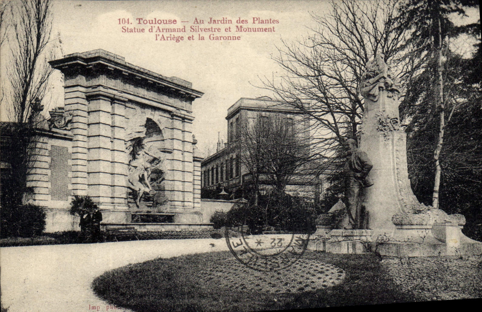CPA Toulouse Au Jardin des Plantes Statue d'Armand Silvestre et Monument l'Ariege et la Garonne 