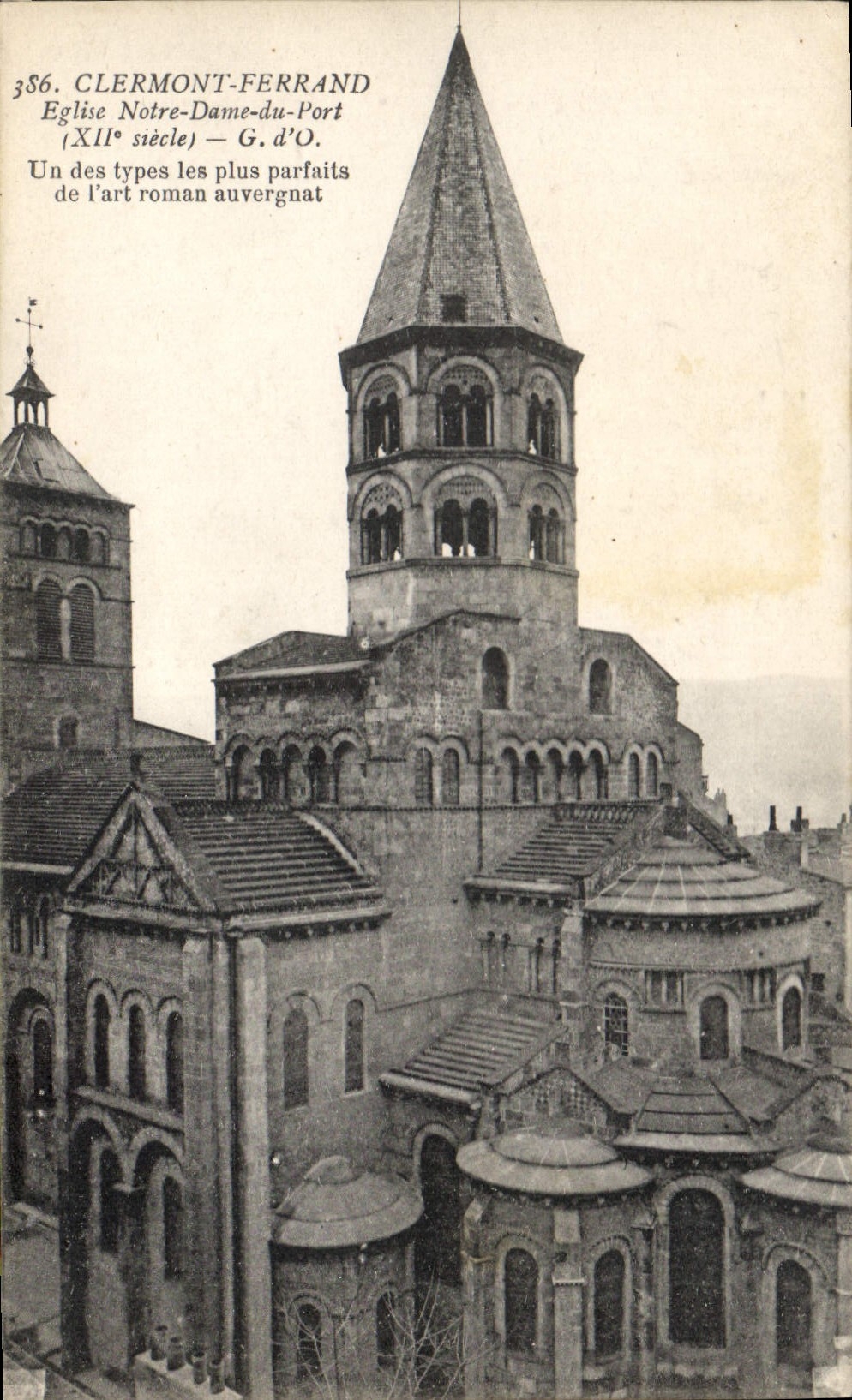CPA Clermont Ferrand Eglise Notre Dame du Port 