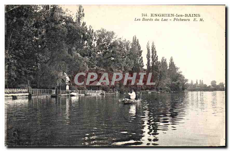 CPA Enghien les Bains Les Bords du Lac Pecheurs Peche pecheur