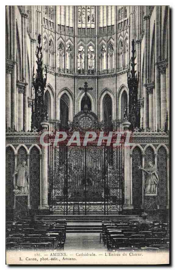 CPA Amiens cathedrale l'entree du Choeur 
