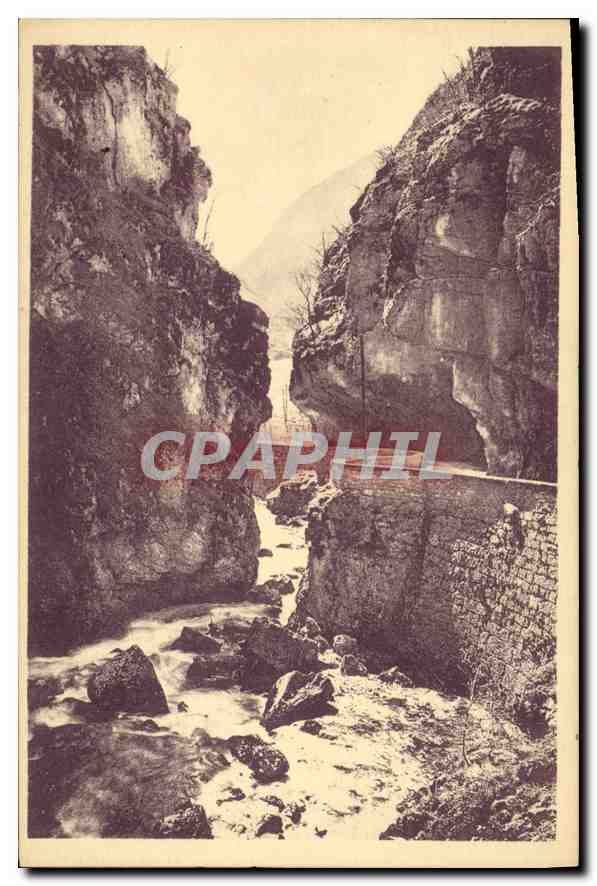 Gorges du Cozon — Environ de St-Pierre-d'Entremont — A. Dauphine-Paysages