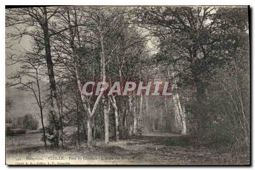 Vizille - Parc du Château - L'Allée des Soupirs — Cliché A. V., Coll. L. P., Grenoble