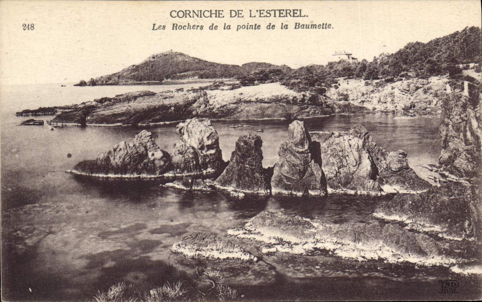 CPA Corniche de L'Esterel les Roches de la Pointe de la Baumette 