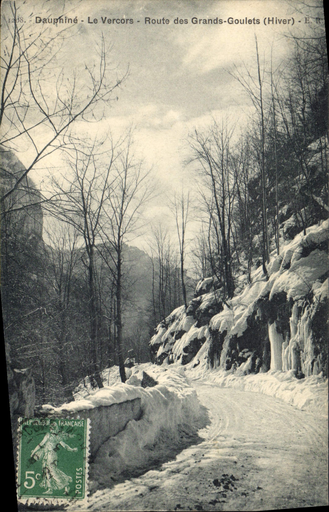 CPA Dauphine le Vercors Route des Grands Goulets Hiver 