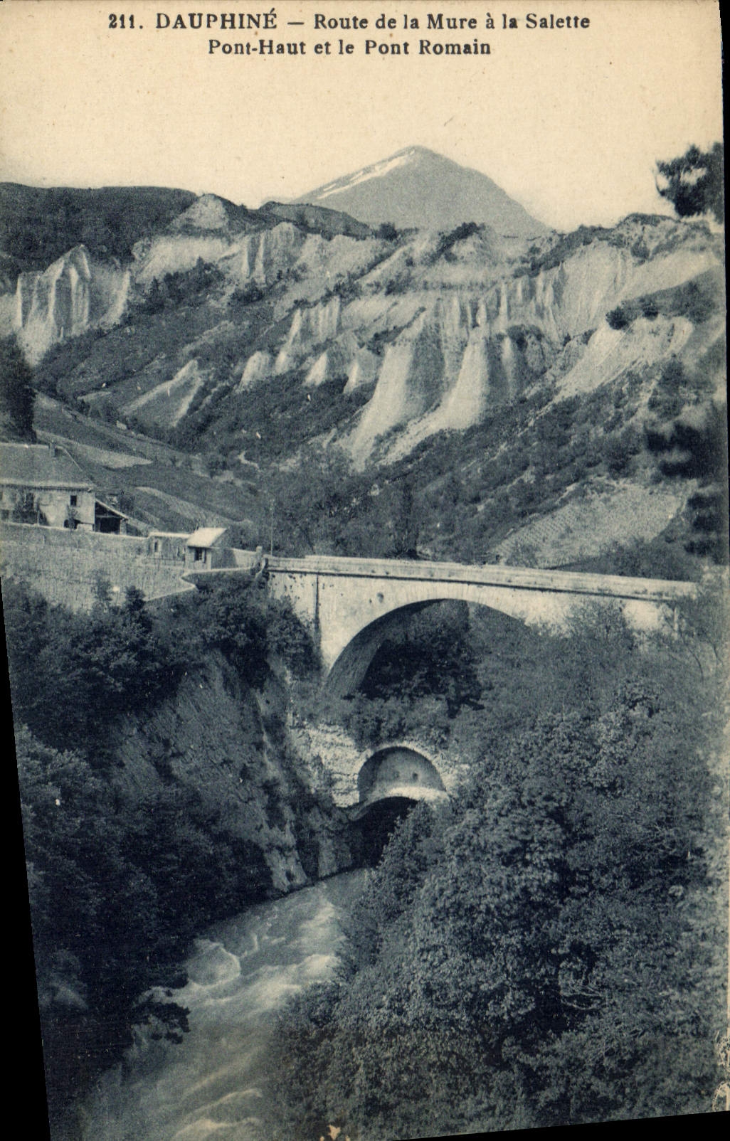 CPA Dauphine route de la Mure a la Salette pont Haut et le pont Romain 