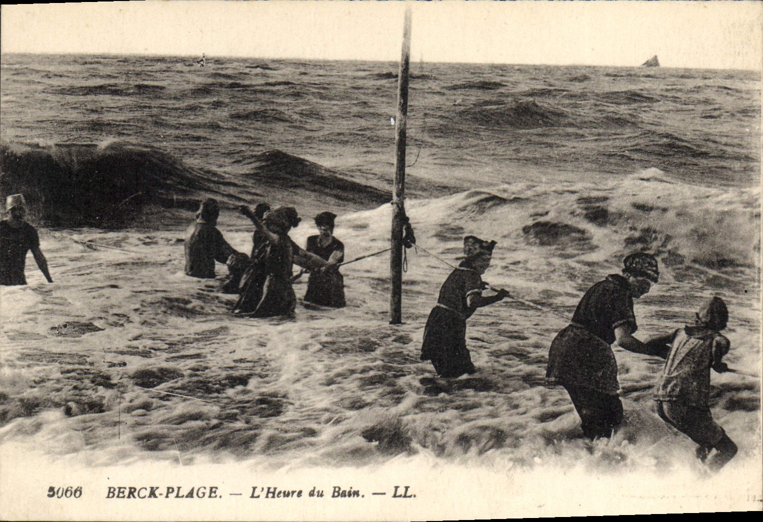 CPA Berck Plage l'Heure du Bain 